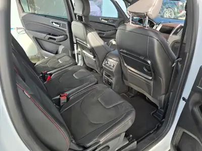 Ford S-MAX 2.0 TDCi ST-Line AWD — Monospace 7 places, traction intégrale, moteur diesel — Miniature 17