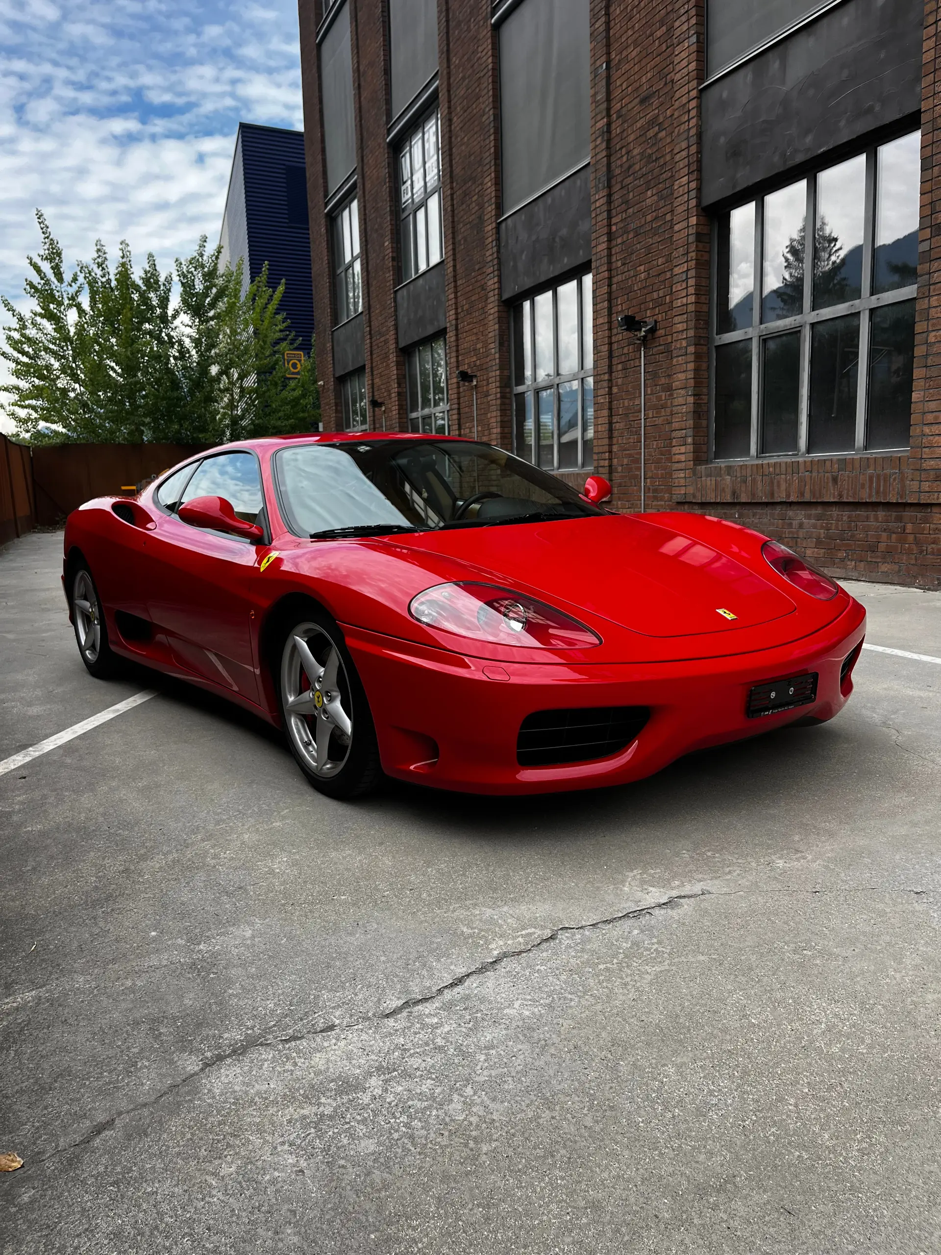 Ferrari F360 Modena F1 2004 — Légendaire V8 sportif, 51'200 km seulement
