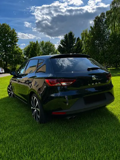 SEAT Leon FR 1.4 TSI — Berline dynamique, moteur turbo performant, 89 600 km — Armaturenbrett