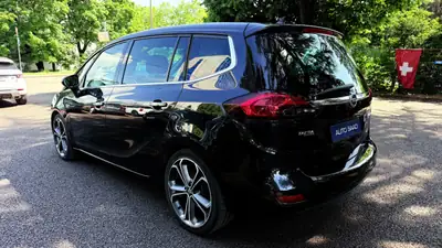 Opel Zafira Tourer 1.4i — Monospace 7 places fiable, 160'000 km, sans accident — rear view