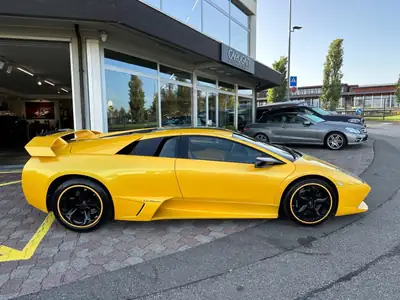 Lamborghini Murciélago LP640-4 Coupé — Supercar V12 Mythique, 39'700 km — vista posteriore