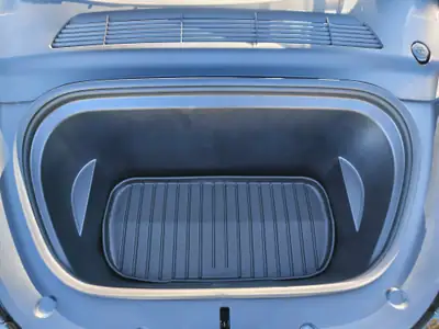 Tesla Model Y Performance D 2022 — Électrique haute performance, 26 800 km seulement — Thumbnail 17