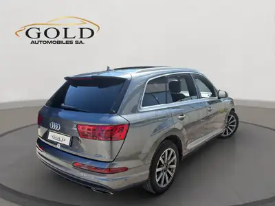 Audi Q7 3.0 TDI S-Line Quattro — SUV 7 places robuste, motorisation performante — côté