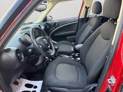 MINI Countryman Cooper FWD 2014 — SUV compact robuste, entretien suivi — Miniatura 9