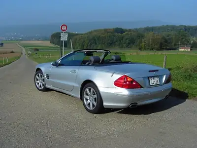 Mercedes-Benz SL 350 — Cabriolet élégant, seulement 35'000 km, sans sinistre — Armaturenbrett