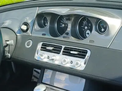 BMW Z8 5.0 V8 — Roadster légendaire, 400 ch et seulement 12'000 km — Miniatur 8