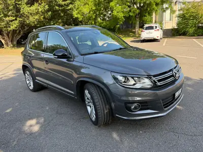 VW Tiguan 2.0 TDI Cityscape 4Motion — SUV polyvalent, toit panoramique, full équipé — interni