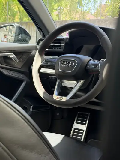 Audi RS3 Sportback 2.5 TSI — Performance maximale et équipements premium en 1ère main — Miniatur 15