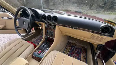 Mercedes-Benz SLC 280 — Chef-d'œuvre des années 1980, 47 200 km seulement — Thumbnail 8