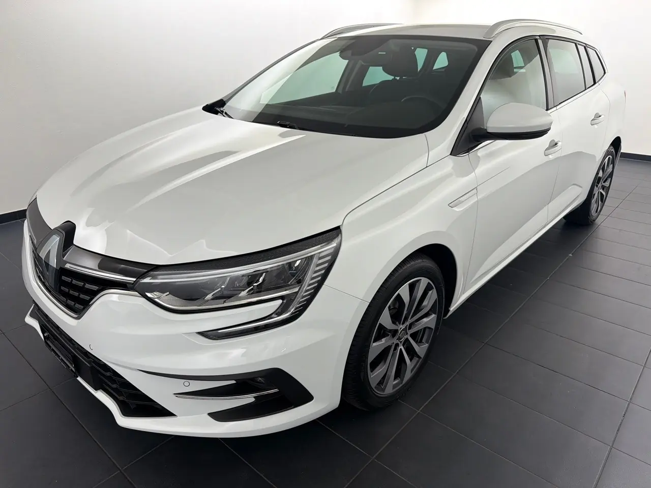 Renault Megane 2023 occasion Zürich — 1
