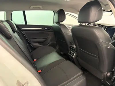 Renault Mégane 1.5 dCi Techno — Break diesel économe, garantie 6 ans, état impeccable — Thumbnail 8
