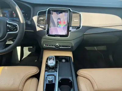 Volvo XC90 B5 Mild Hybrid AWD — SUV 7 places, motorisation essence efficace — Miniatura 13