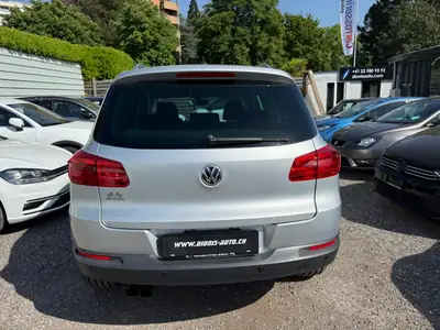 VW Tiguan 1.4 TSI Sport&Style 4Motion — SUV fiable, 4 roues motrices, sans accident — Heckansicht
