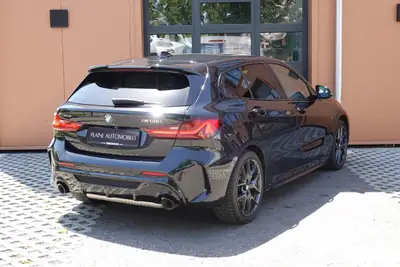 BMW M135i xDrive Steptronic — Berline sport 306 ch, équipée premium et peu kilométrée — Miniature 8