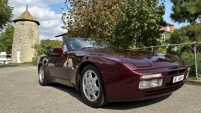 Porsche 944 Turbo Cabriolet 1991 — Légende sportive décapotable, 250 ch et prestige intemporel — Heckansicht