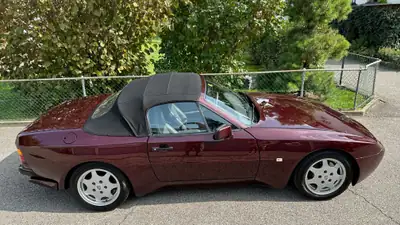 Porsche 944 Turbo Cabriolet 1991 — Légende sportive décapotable, 250 ch et prestige intemporel — Seitenansicht
