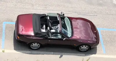 Porsche 944 Turbo Cabriolet 1991 — Légende sportive décapotable, 250 ch et prestige intemporel — Innenraum
