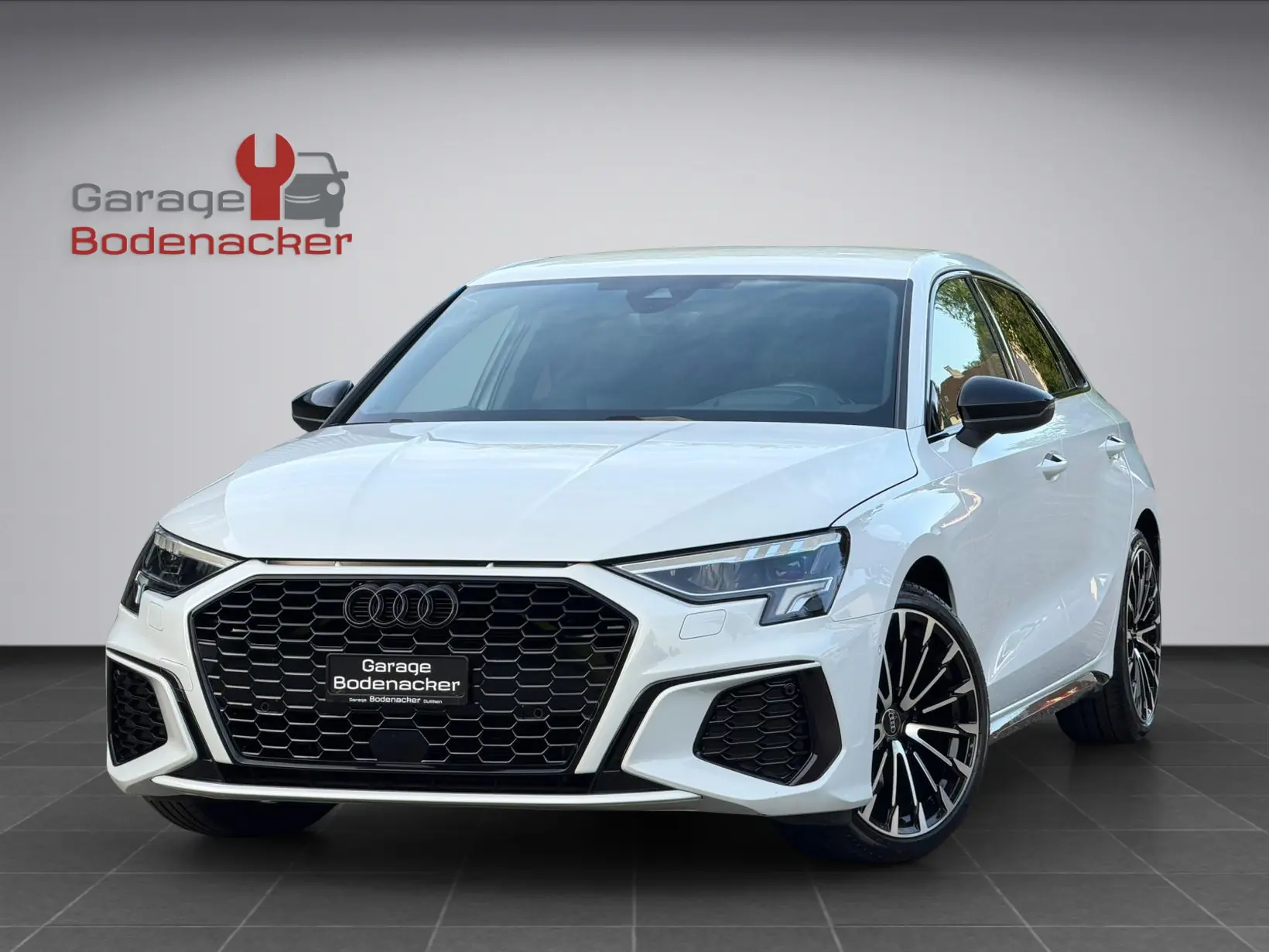 Audi A3 Sportback 35 TFSI S line — Compacte premium sportive, 137'000 km, équipements haut de gamme
