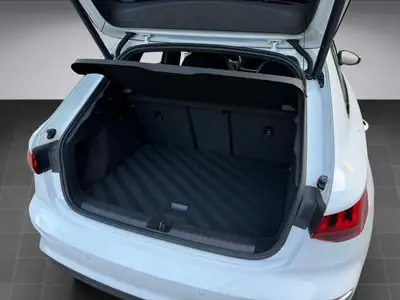 Audi A3 Sportback 35 TFSI S line — Compacte premium sportive, 137'000 km, équipements haut de gamme — Thumbnail 19