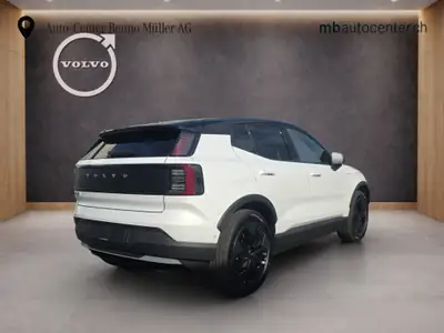 Volvo EX 30 CC E60 Twin Performance AWD — SUV électrique haute performance, 25 km au compteur — tableau de bord