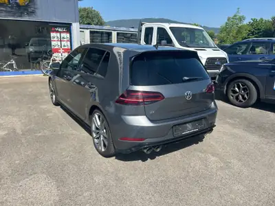 VW Golf 2.0 TSI R 4Motion DSG — Performance sportive et traction intégrale — rear view