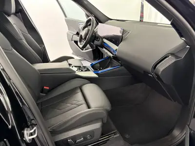 BMW X3 xDrive 48V 40d M Sport — SUV premium diesel hybride, 6200 km seulement — Thumbnail 9