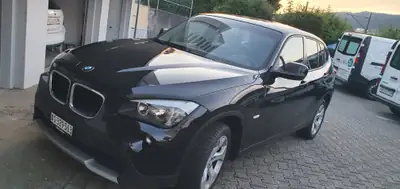 BMW X1 18d sDrive 2011 — SUV compact diesel fiable, sans accident — Außenansicht
