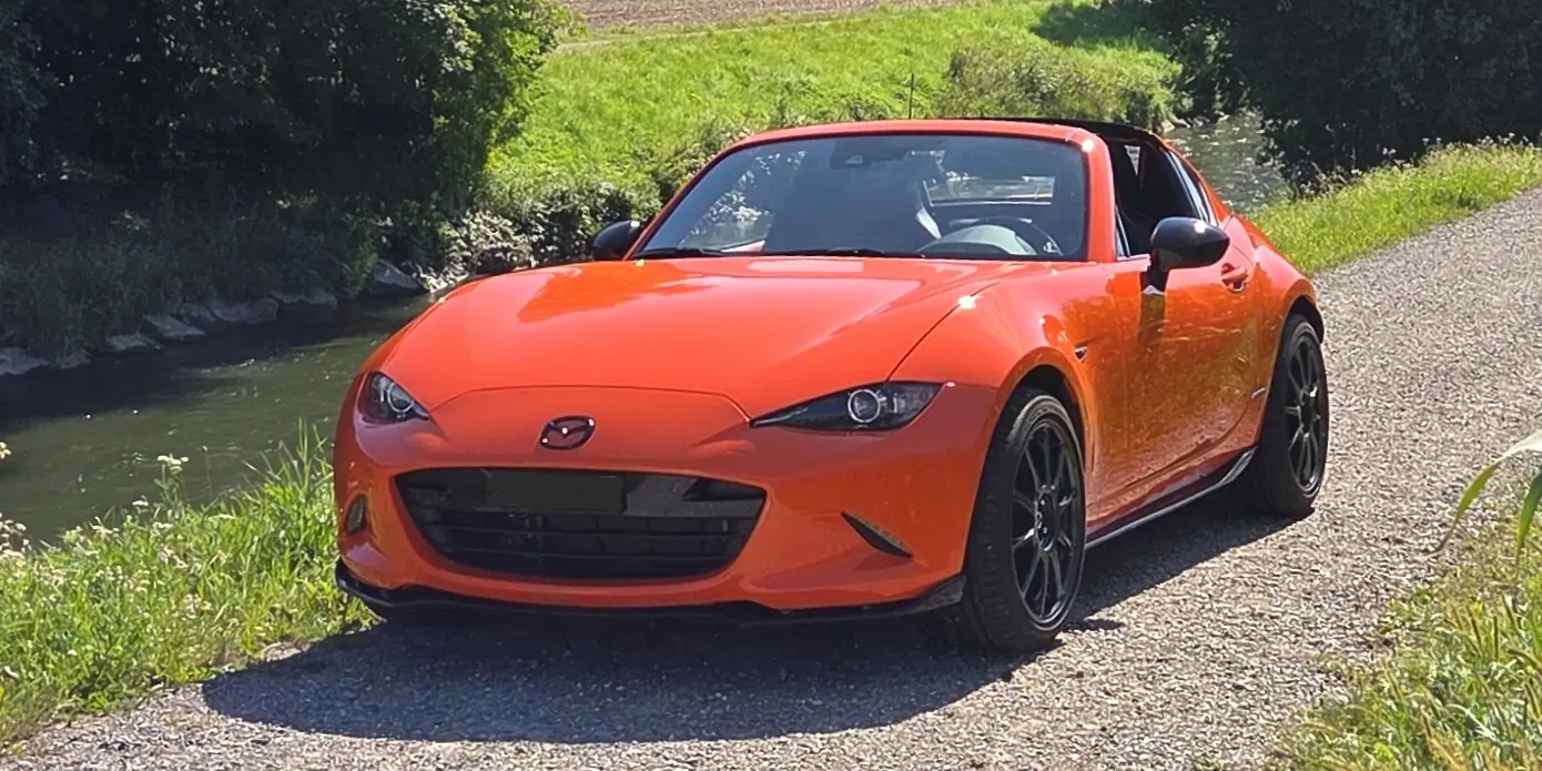 Mazda MX-5 2.0 30th Anniversary RF — Roadster sportif mythique, état impeccable — vista esterna