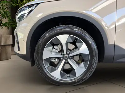 Volvo XC40 2.0 B3 MH Plus Dark — Hybride léger, seulement 25 km, design suédois premium — Miniature 21