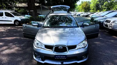 Subaru Impreza 2.0R — Break polyvalent AWD, 160 ch, historique sans sinistre — Miniature 13
