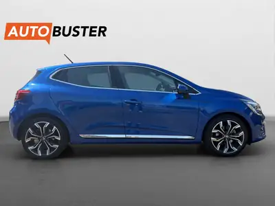 Renault Clio E-Tech Intens 2021 — Hybrid écologique, entretien premium inclus — détail