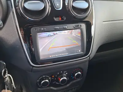 Dacia Lodgy 1.2 TCe Stepway — Monospace 7 places robuste et économique — Thumbnail 8
