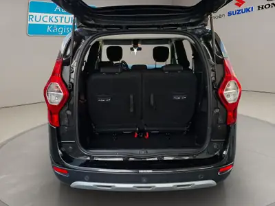 Dacia Lodgy 1.2 TCe Stepway — Monospace 7 places robuste et économique — Thumbnail 13