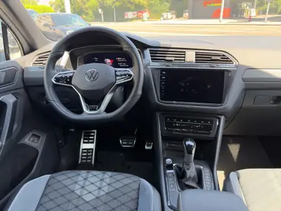 VW Tiguan 1.4 TSI PHEV R-Line — SUV hybride rechargeable, 27 000 km seulement — Miniature 17