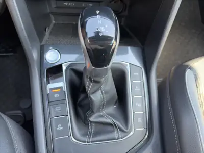 VW Tiguan 1.4 TSI PHEV R-Line — SUV hybride rechargeable, 27 000 km seulement — Miniature 24