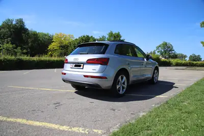 Audi Q5 50 TDI Sport Quattro — SUV premium diesel, 67 500 km, entretien AMAG — tableau de bord