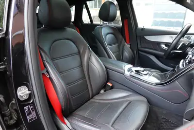 Mercedes-Benz GLC 43 AMG — SUV sportif 367 ch, toit ouvrant, sièges chauffants — Miniature 24