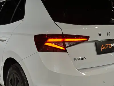 Skoda Fabia 1.0 TSI Top Selection DSG — Citadine urbaine compacte, garantie 5 ans — Thumbnail 27