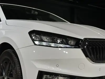 Skoda Fabia 1.0 TSI Top Selection DSG — Citadine urbaine compacte, garantie 5 ans — Thumbnail 26
