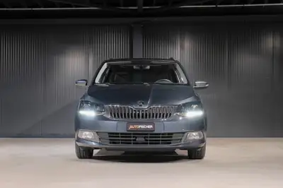 Skoda Fabia 1.2 TSI Ambition DSG — Compacte polyvalente, révision complète — Heckansicht