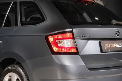 Skoda Fabia 1.2 TSI Ambition DSG — Compacte polyvalente, révision complète — Miniatur 21