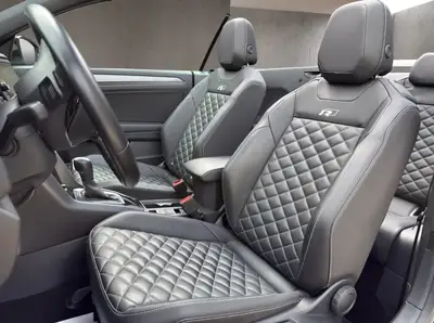 VW T-Roc Cabriolet Sonderedition 190 PS ABT — Roadster sportif avec chiptuning d'usine — Armaturenbrett