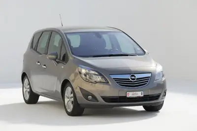 Opel Meriva 1.7 CDTi Cosmo — Minivan diesel automatique, entretien réduit et fiable — Miniatura 8