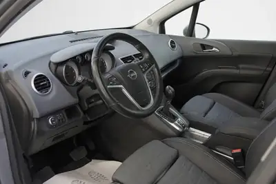 Opel Meriva 1.7 CDTi Cosmo — Minivan diesel automatique, entretien réduit et fiable — Miniatura 10