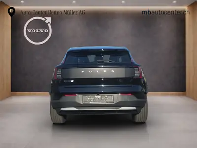 Volvo EX30 CC E60 Twin Performance AWD — SUV électrique haute performance, quasi neuf — Innenraum