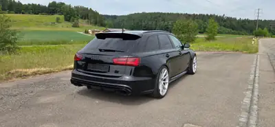 Audi RS6 Avant 4.0 V8 TFSI — Break haute performance 560 ch, black intégral — tableau de bord