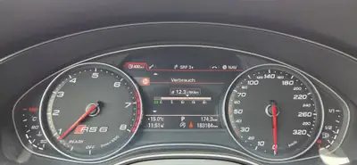 Audi RS6 Avant 4.0 V8 TFSI — Break haute performance 560 ch, black intégral — Miniature 15