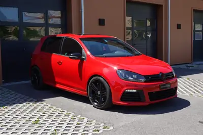 VW Golf 2.0 TSI R 4Motion DSG — Sportive polyvalente, traction intégrale, 270 ch — arrière