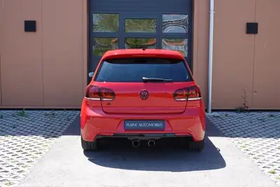 VW Golf 2.0 TSI R 4Motion DSG — Sportive polyvalente, traction intégrale, 270 ch — Miniature 9