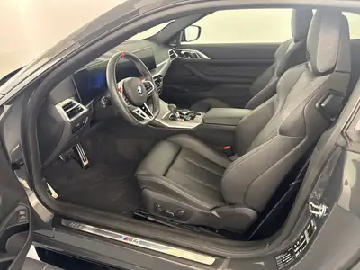 BMW M4 Coupé Competition — 530 ch, Première Main, Garantie Usine 3 ans — dashboard